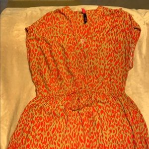 Women’s dress by pure energy